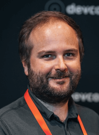 Portrait image of Gregor Bauer, VP Customer Engineering, CrateDB